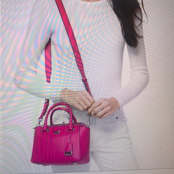 Authentic Michael Kors crossover! - Picture 8 of 8